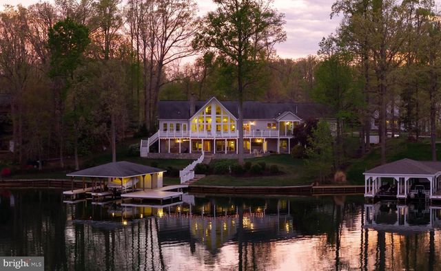 544 ARK AVE, Bumpass, VA 23024