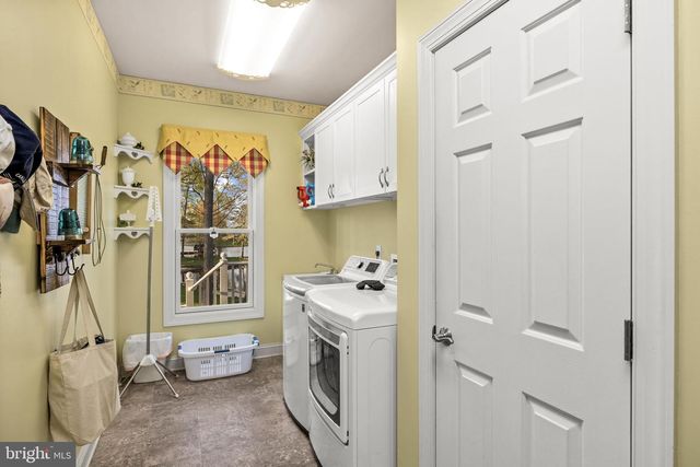 544 ARK AVE, Bumpass, VA 23024