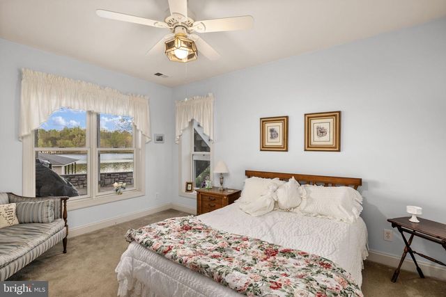 544 ARK AVE, Bumpass, VA 23024