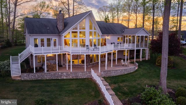 544 ARK AVE, Bumpass, VA 23024