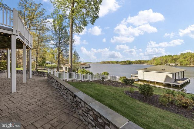 544 ARK AVE, Bumpass, VA 23024