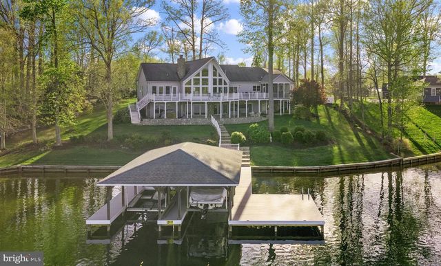 544 ARK AVE, Bumpass, VA 23024