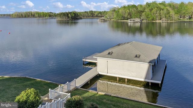 544 ARK AVE, Bumpass, VA 23024