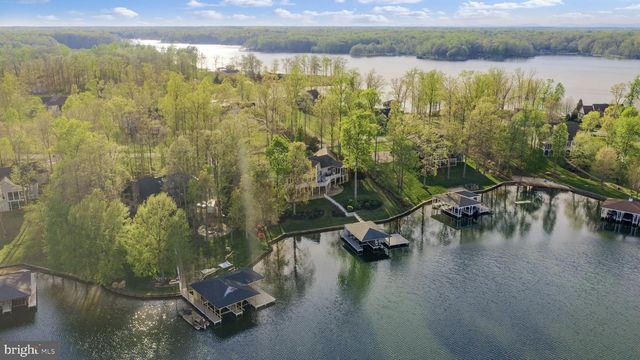 544 ARK AVE, Bumpass, VA 23024