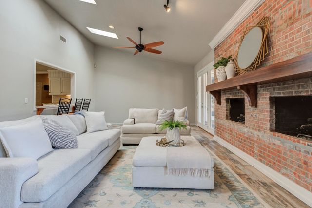 4608 18th Street, Lubbock, TX 79416