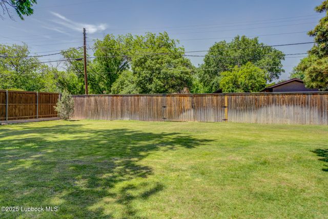 4608 18th Street, Lubbock, TX 79416