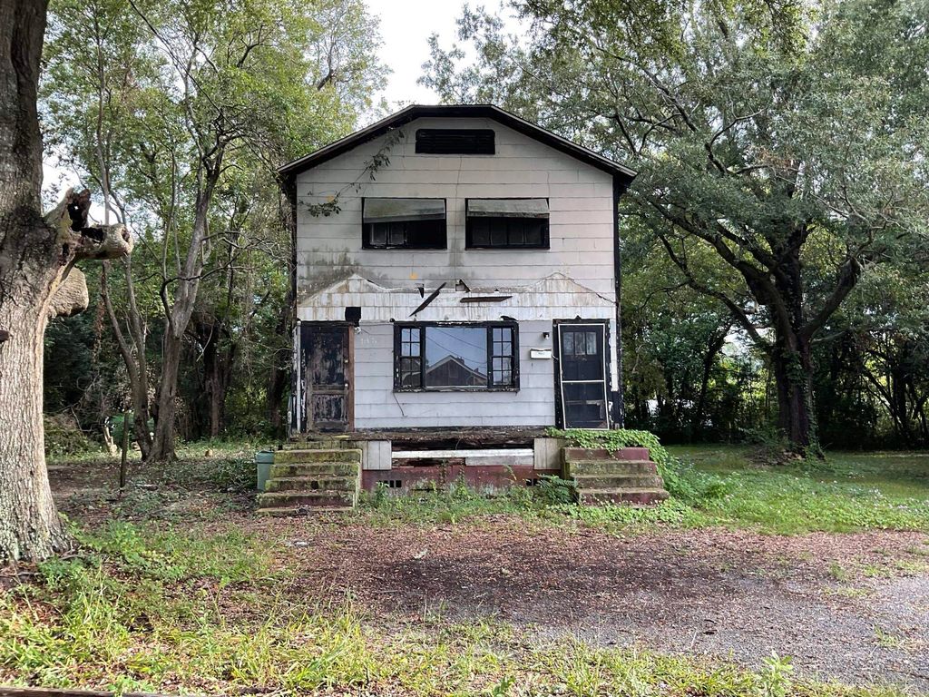 914 1/2 Duke St., Georgetown, SC 29440 — exterior