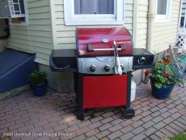 74 Mount Hermon Way 2, Ocean Grove, NJ 07756