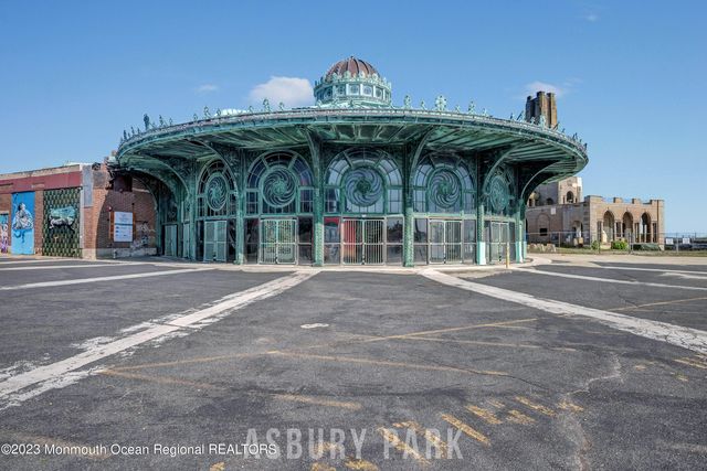 74 Mount Hermon Way 2, Ocean Grove, NJ 07756