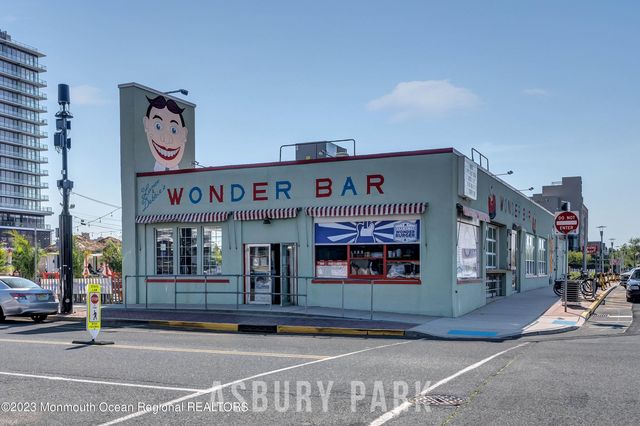 74 Mount Hermon Way 2, Ocean Grove, NJ 07756