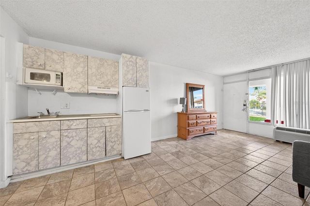 43420 HIGHWAY 27 154, Davenport, FL 33837