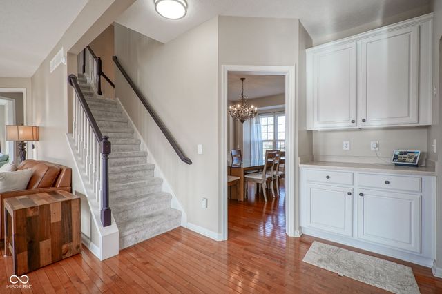 3905 Heathfield Court, Zionsville, IN 46077