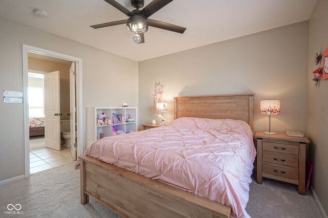 3905 Heathfield Court, Zionsville, IN 46077