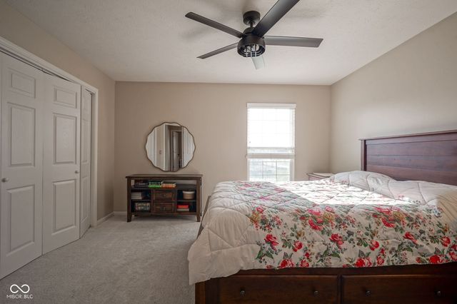 3905 Heathfield Court, Zionsville, IN 46077