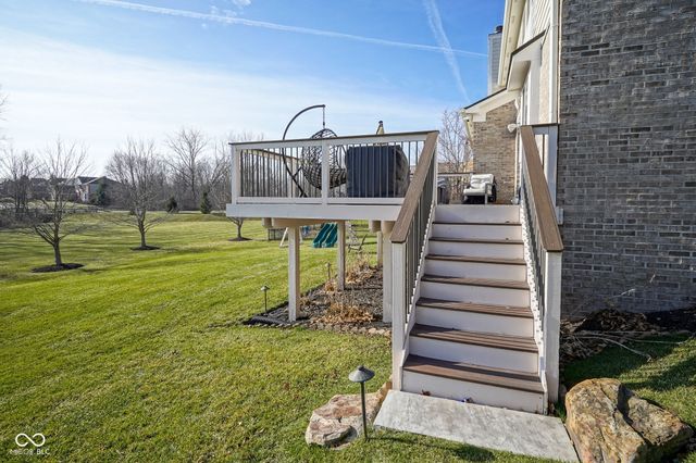 3905 Heathfield Court, Zionsville, IN 46077