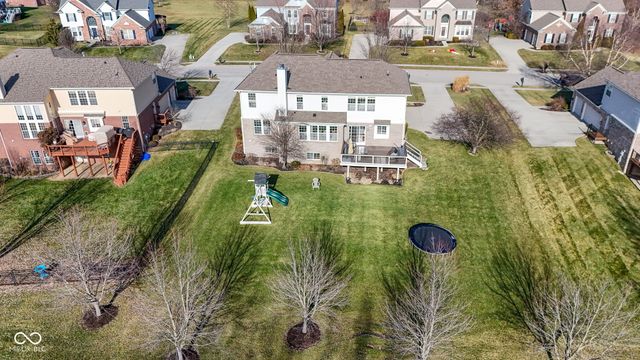 3905 Heathfield Court, Zionsville, IN 46077