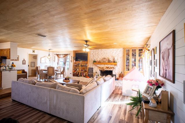 1170 Fm 1633, Mexia, TX 76667