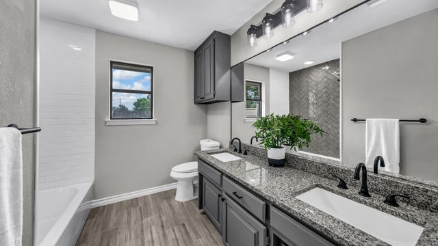 142 Lori Drive, Willow Park, TX 76087