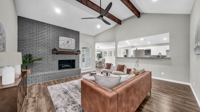 142 Lori Drive, Willow Park, TX 76087