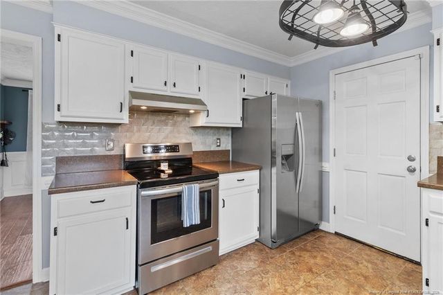 386 Saddle Ridge Road, Fayetteville, NC 28311