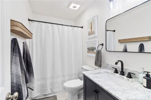 386 Saddle Ridge Road, Fayetteville, NC 28311