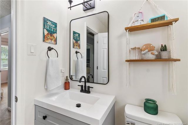 386 Saddle Ridge Road, Fayetteville, NC 28311