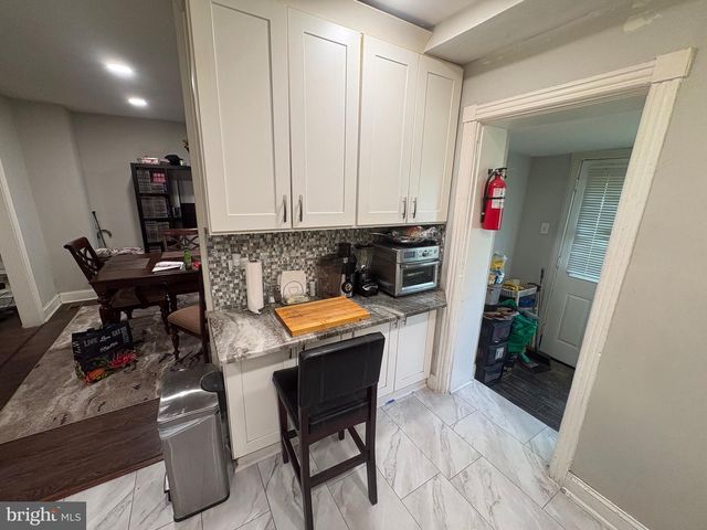 6211 OGONTZ AVE, Philadelphia, PA 19141