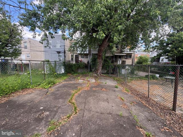 6211 OGONTZ AVE, Philadelphia, PA 19141