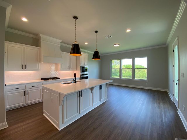 314 Marmande Avenue, Thibodaux, LA 70301