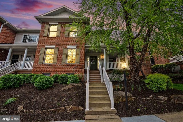 417 VINEYARD LN, Downingtown, PA 19335