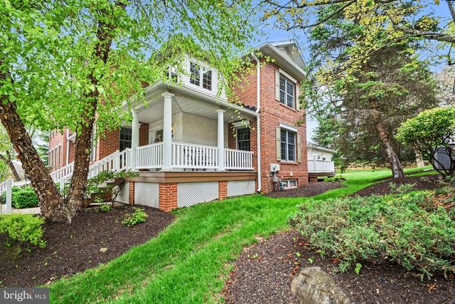 417 VINEYARD LN, Downingtown, PA 19335