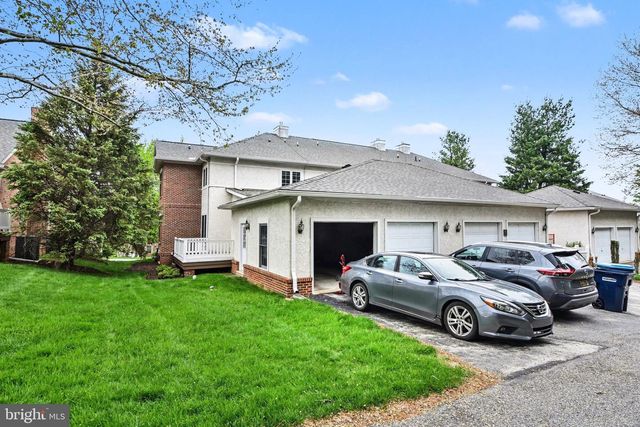 417 VINEYARD LN, Downingtown, PA 19335