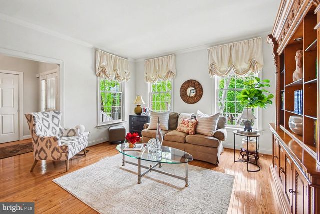 417 VINEYARD LN, Downingtown, PA 19335