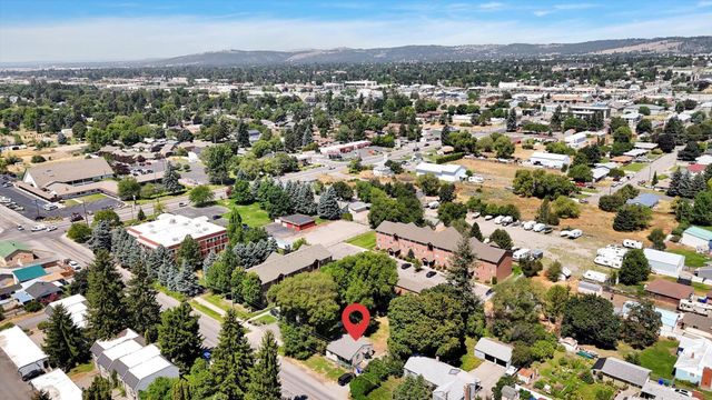 12417 E 8th Ave, Spokane Valley, WA 99216