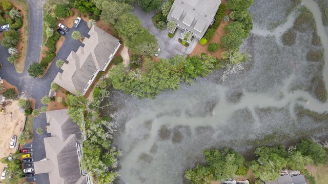 2001 Long Bend, Seabrook Island, SC 29455