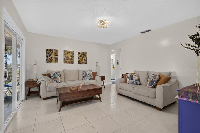 1650 12TH STREET SW, Largo, FL 33778