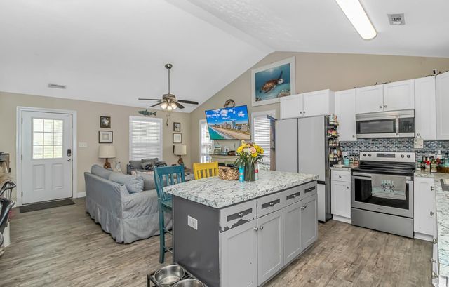 3827 El Duce Pl., Myrtle Beach, SC 29588