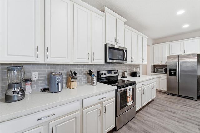 9083 SUNSHINE RIDGE LOOP, Kissimmee, FL 34747