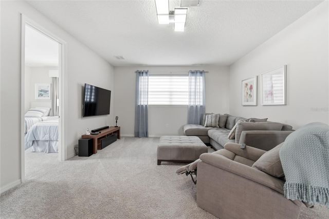 9083 SUNSHINE RIDGE LOOP, Kissimmee, FL 34747