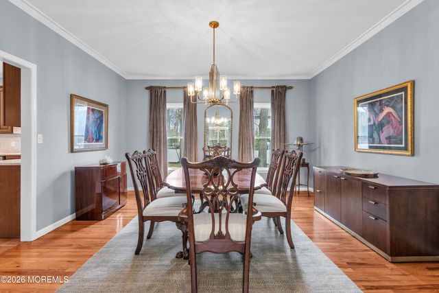 61 Lions Court, Freehold, NJ 07728
