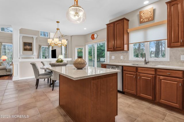 61 Lions Court, Freehold, NJ 07728