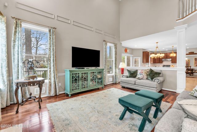 61 Lions Court, Freehold, NJ 07728