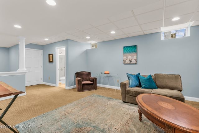 61 Lions Court, Freehold, NJ 07728