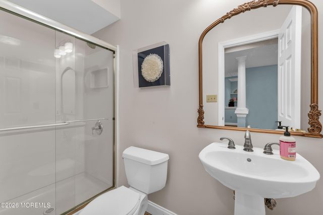 61 Lions Court, Freehold, NJ 07728