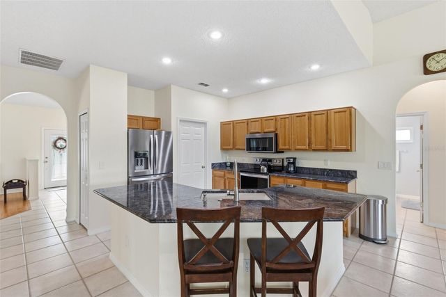 2144 STONE CROSS CIRCLE, Orlando, FL 32828
