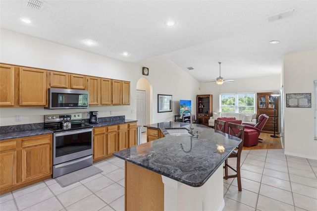 2144 STONE CROSS CIRCLE, Orlando, FL 32828