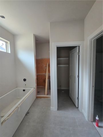 405 W Hondo Street, Siloam Springs, AR 72761