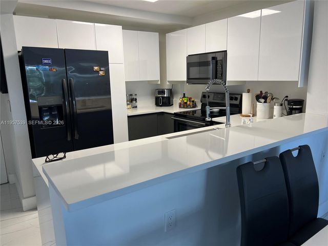 6545 Indian Creek Dr 506, Miami Beach, FL 33141