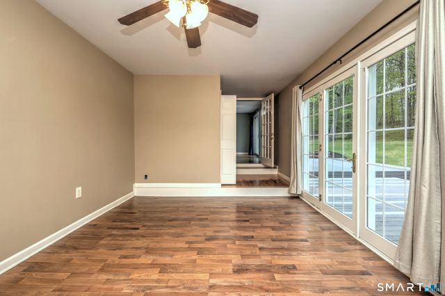 41 Tuttle Court, Bethany, CT 06524
