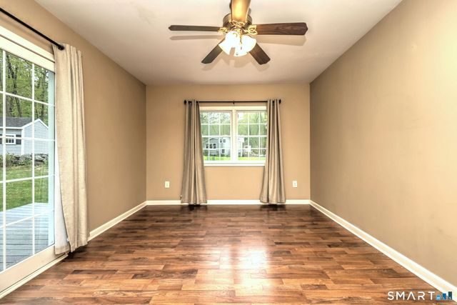 41 Tuttle Court, Bethany, CT 06524